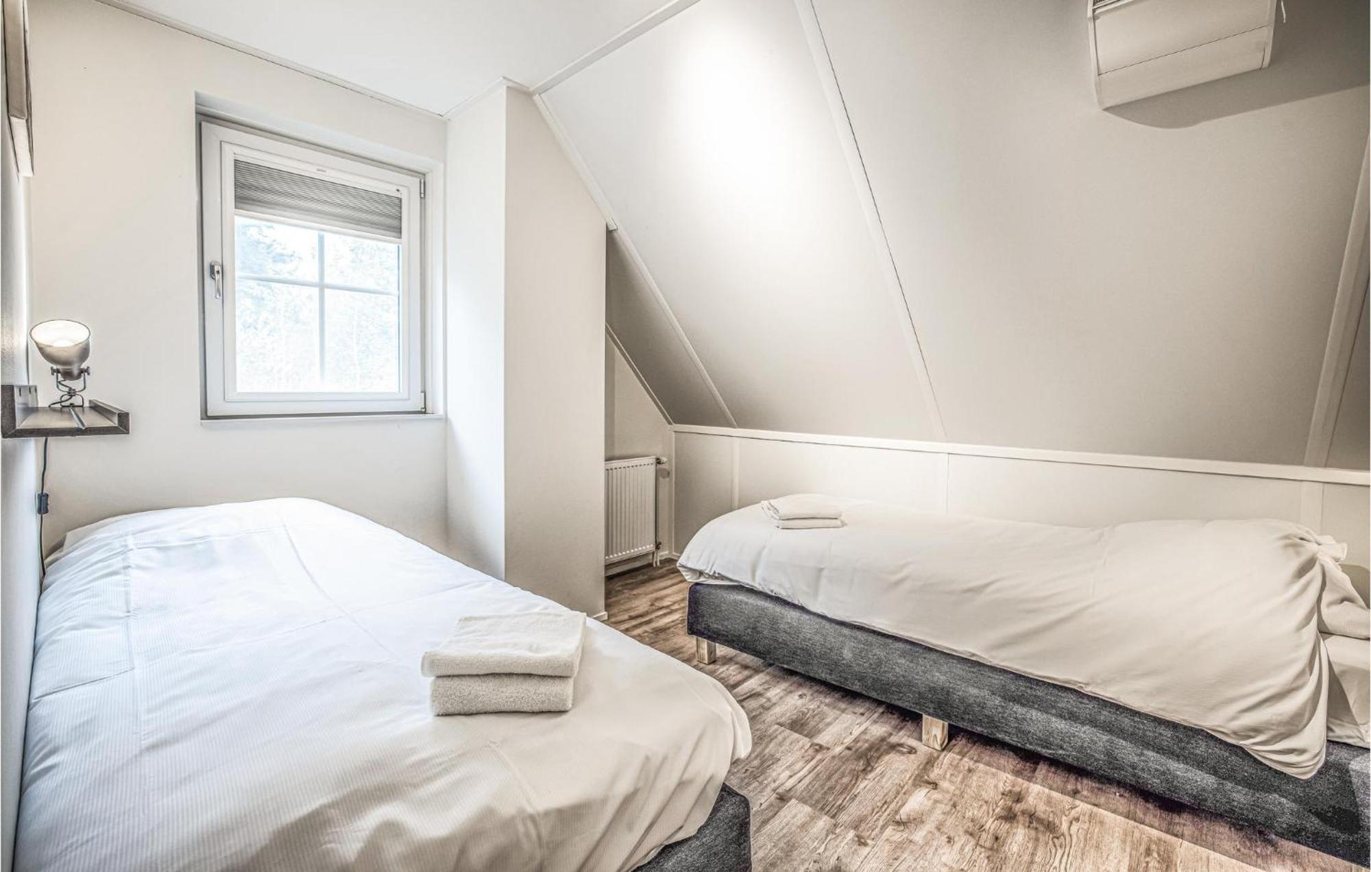 Amazing Home In Rijssen With Wifi Экстерьер фото