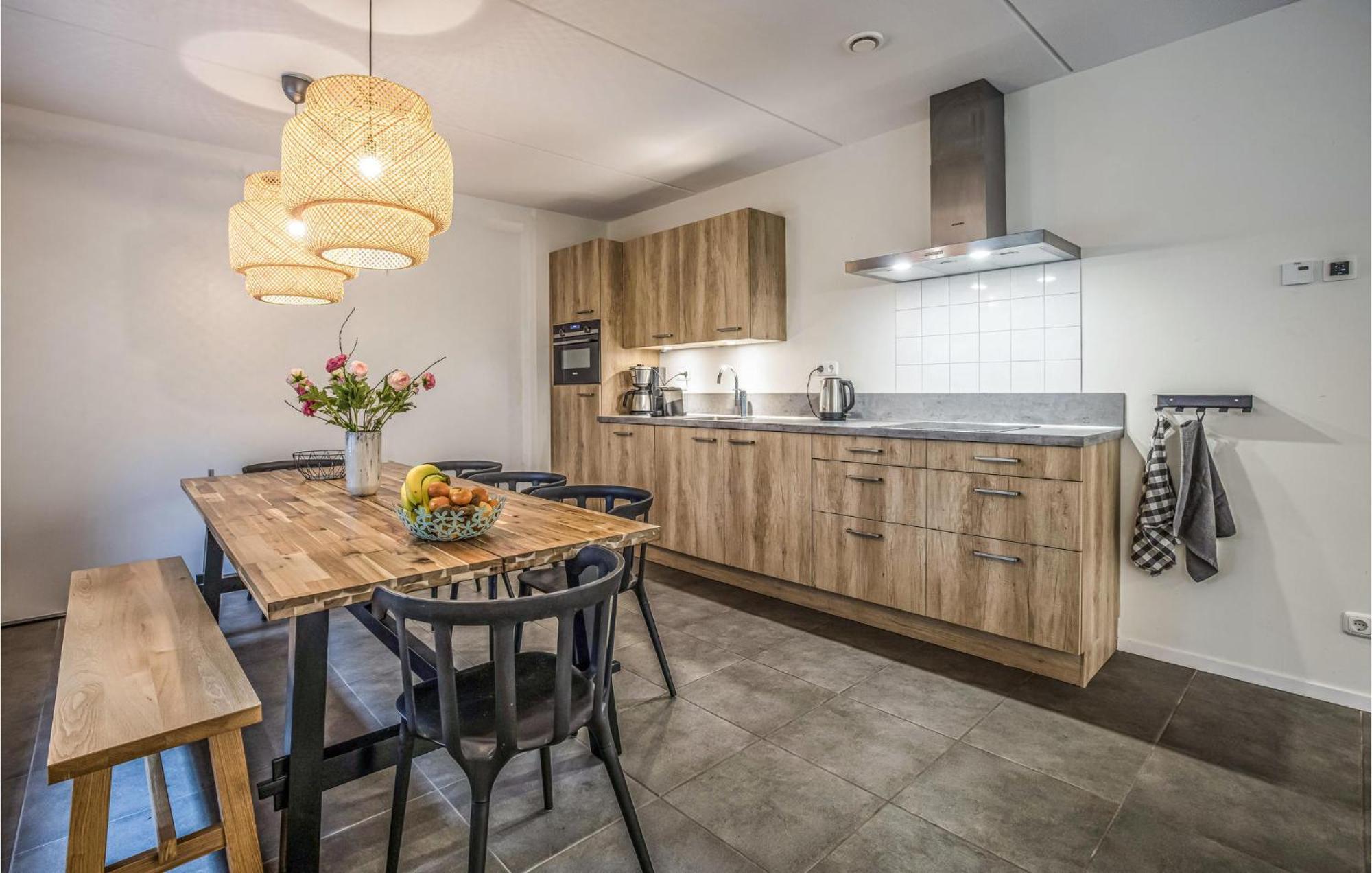 Amazing Home In Rijssen With Wifi Экстерьер фото